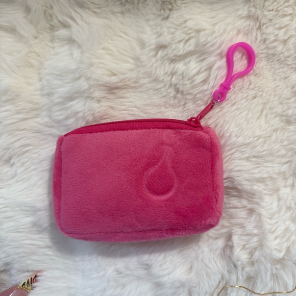 Hello Kitty Pink Rhinestone Bag Accessory - Picture 2 of 4